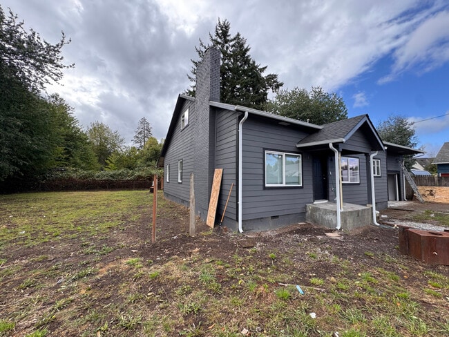 property at 412 Brock St