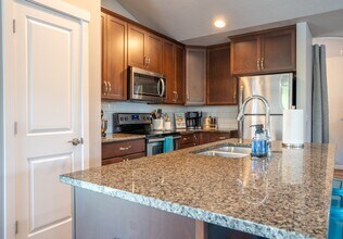 6529 N Descartes Dr in Coeur d'Alene, ID - Building Photo - Building Photo