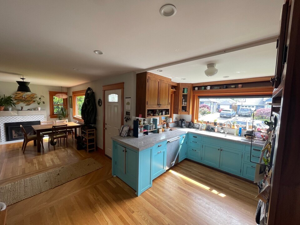 2913 SE 65th Ave in Portland, OR - Building Photo
