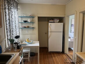 21 Henchman St, Unit 3F in Boston, MA - Building Photo - Building Photo