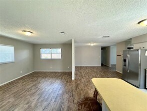 2100 58th St N in St. Petersburg, FL - Building Photo - Building Photo