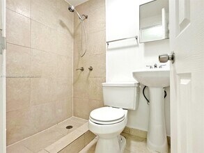 5835 SW 4th St in Miami, FL - Building Photo - Building Photo
