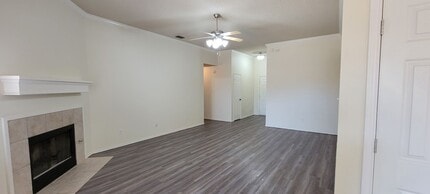 6537 7th St in Lubbock, TX - Building Photo - Building Photo