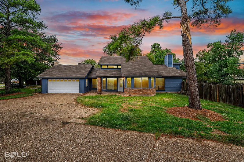 1410 Preston Ct in Bossier City, LA - Building Photo