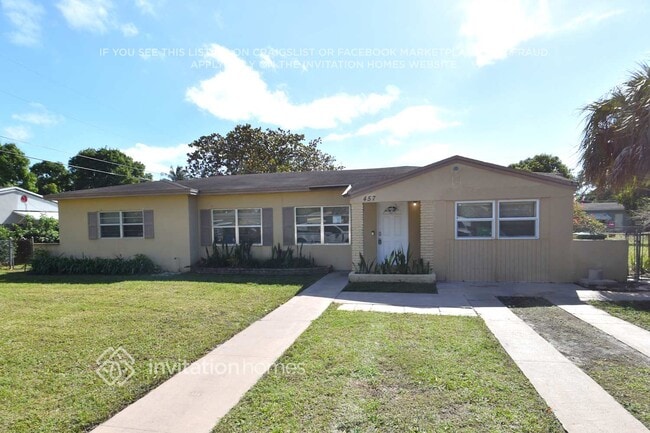 property at 457 E Melrose Cir