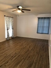 234 Emerald Ln in Brownsville, TX - Foto de edificio - Building Photo