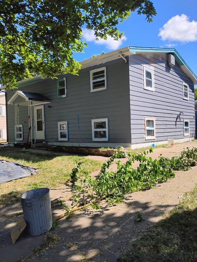 608 N Williams Ave in Sioux Falls, SD - Building Photo - Building Photo