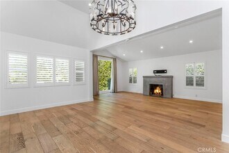 1444 Stearns Dr in Los Angeles, CA - Building Photo - Building Photo