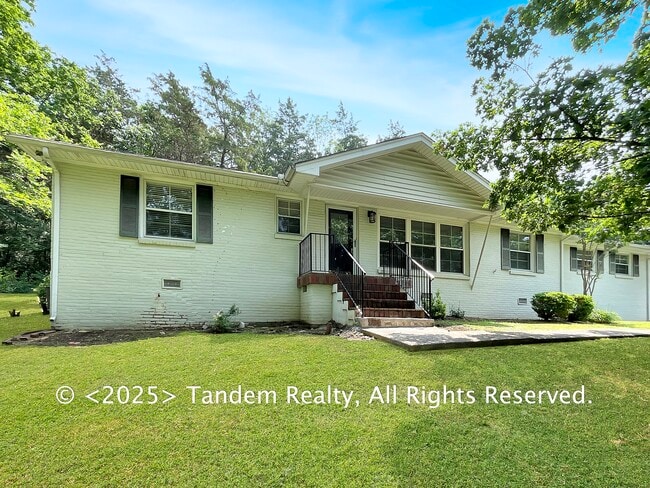 1950 Otter Creek Rd