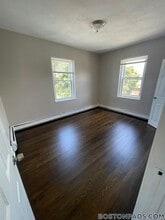 167 N Common St, Unit 36 in Lynn, MA - Foto de edificio - Building Photo