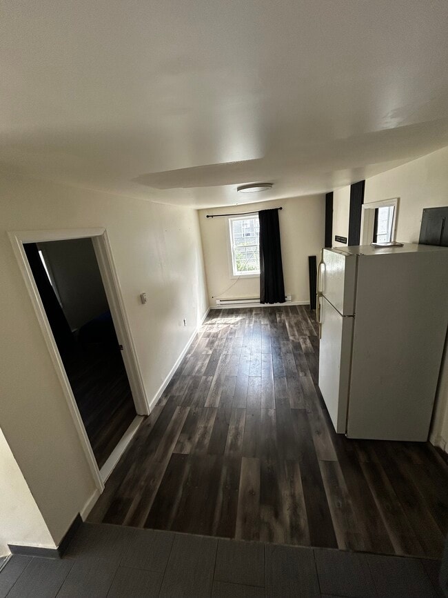 77 High St, Unit 1 in Monticello, NY - Building Photo - Building Photo