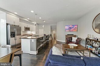 783 Morton St NW in Washington, DC - Building Photo - Building Photo