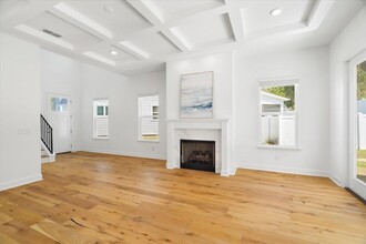 5712 Bascom Ln in Tallahassee, FL - Building Photo - Building Photo