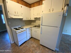 21 Sophia Dr-Unit -C in Jacksonville, NC - Foto de edificio - Building Photo
