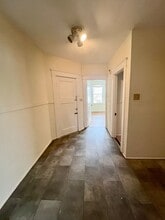 911 St Rita Ave in Clayton, MO - Building Photo - Building Photo