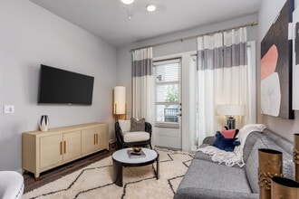 Kinstead in McKinney, TX - Building Photo - Interior Photo