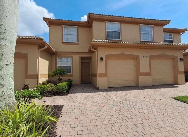 property at 7880 Lake Sawgrass Loop