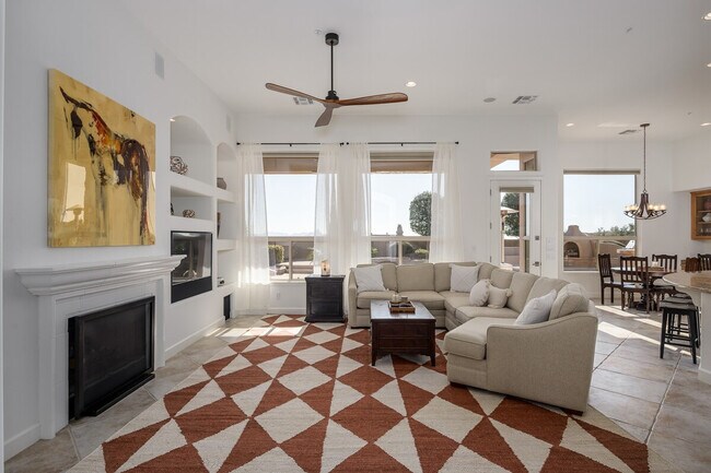 14705 Canyoncrest Ct