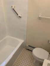 69 S Huntington Ave, Unit 53-301 in Boston, MA - Building Photo - Building Photo