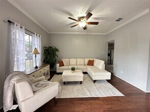 1247 Mountain Lake Dr in Missouri City, TX - Building Photo - Building Photo