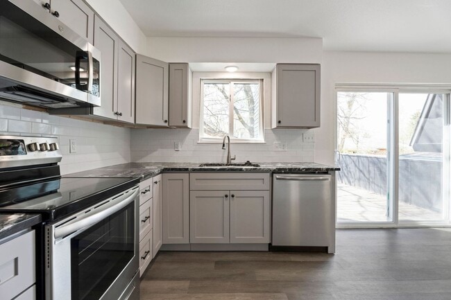 1629 Azalea Dr in Fort Collins, CO - Building Photo - Building Photo