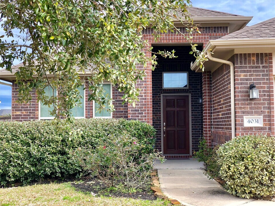 4031 Addison Ranch Ln in Fulshear, TX - Building Photo