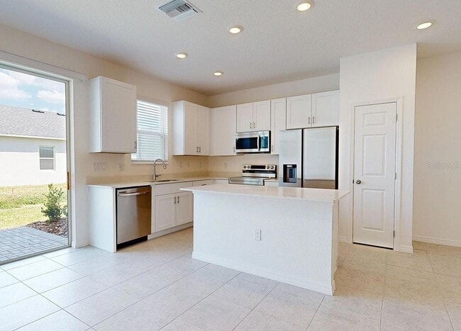 1342 Flatwood St in St. Cloud, FL - Building Photo - Building Photo