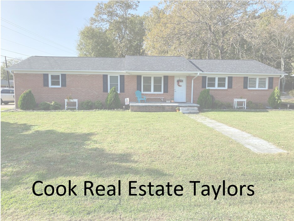 1 Wood Circle in Taylors, SC - Foto de edificio