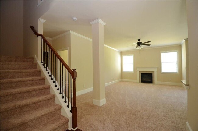 1040 Delo Ln in Cumming, GA - Building Photo - Building Photo