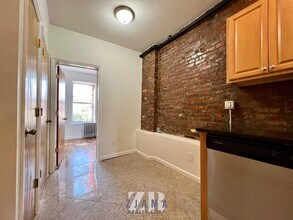 326 21st St in Brooklyn, NY - Building Photo - Building Photo