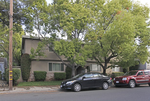 660 Roble Ave Apartments