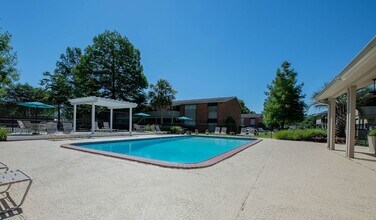 Maison Bocage in Lafayette, LA - Foto de edificio - Building Photo