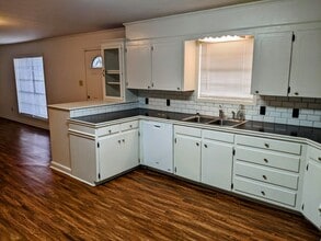 1314 Duhon Rd in Duson, LA - Building Photo - Building Photo