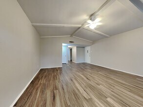 446 Thistle Dr in Garland, TX - Building Photo - Building Photo