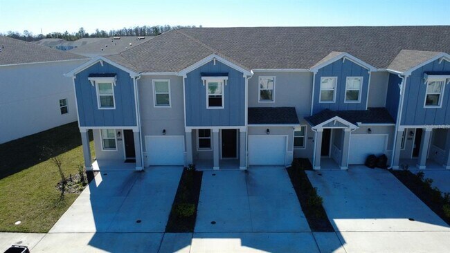 property at 2426 Skyline Lp