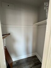 374 Campbell Ave in Windsor, ON - Building Photo - Building Photo