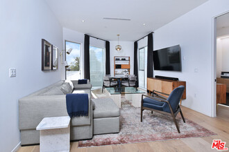 1030 Kings Rd-Unit -407 in West Hollywood, CA - Building Photo - Building Photo