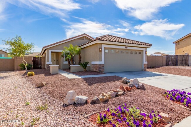 22281 W Devin Dr in Buckeye, AZ - Building Photo - Building Photo