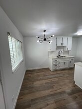 5549 Fulcher Ave in North Hollywood, CA - Building Photo - Building Photo