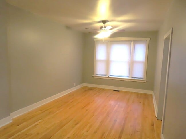 6855 S King Dr in Chicago, IL - Building Photo - Building Photo