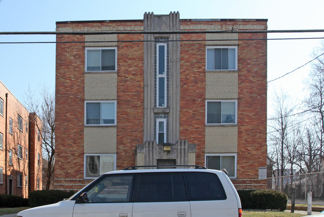 3036 Hackberry St in Cincinnati, OH - Building Photo - Building Photo