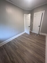 7910 Brinsmade Ave in Cleveland, OH - Building Photo - Building Photo