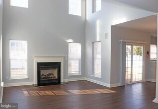 24 Blue Spruce Dr in Bear, DE - Building Photo - Building Photo