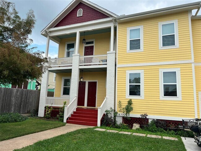 2509 Avenue K-Unit -2 in Galveston, TX - Building Photo - Building Photo