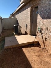 2408 E 14th St in Clovis, NM - Building Photo - Building Photo