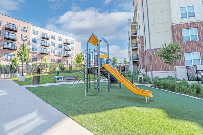 property at 607 Lenore St