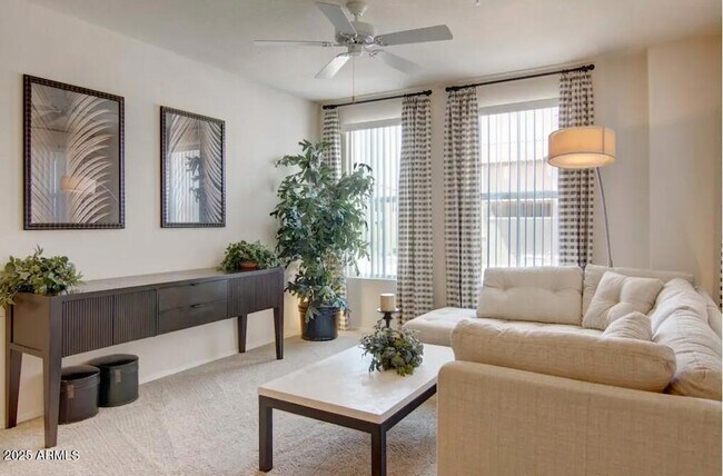 3825 W Anthem Way, Unit B1 in Anthem, AZ - Building Photo - Building Photo
