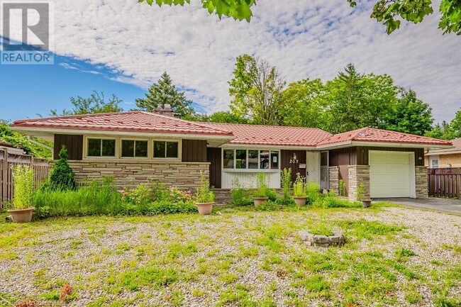 property at 203 Forest Hill Dr