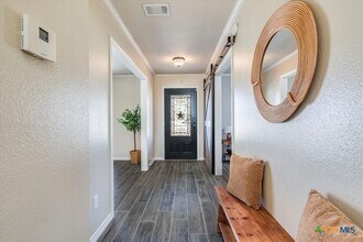 8301 Brewer Ln in Salado, TX - Building Photo - Building Photo