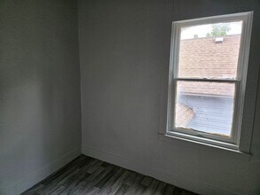 635 E Division St in Syracuse, NY - Building Photo - Building Photo